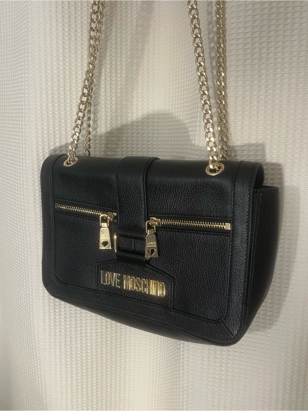 Love Moschino Black Leather Shoulder Bag with Gold Chain